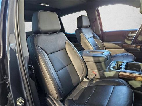 Used 2020 Chevrolet Silverado 1500 LT Trail Boss image 21