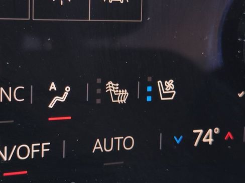 Used 2024 GMC Acadia Denali w/ Super Cruise Package FWD image 24