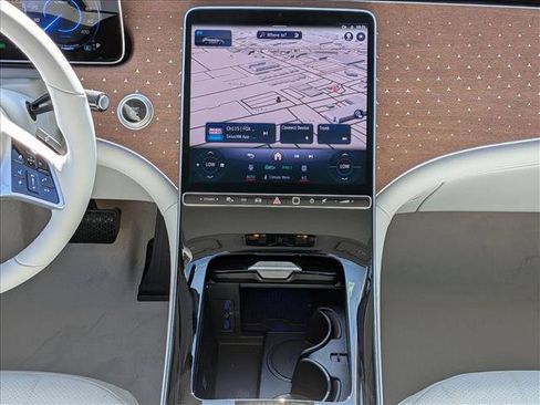 New 2026 Mercedes-Benz EQE 320 4MATIC SUV image 11