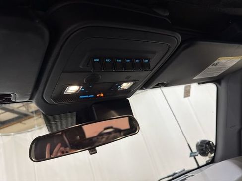 Used 2023 Ford Bronco Black Diamond AWD/4WD image 18