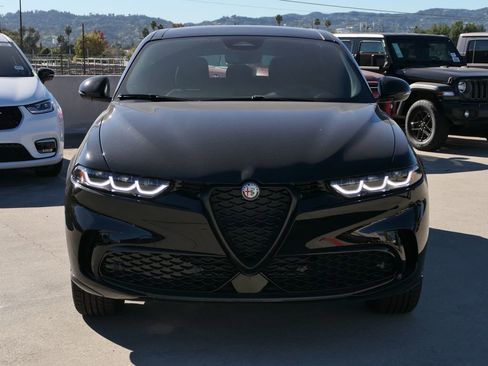 New 2025 Alfa Romeo Tonale image 5