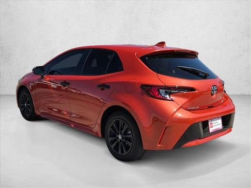 Certified 2024 Toyota Corolla SE w/ SE Package FWD image 8