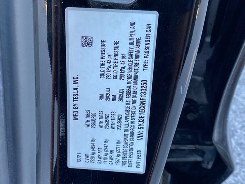 Used 2022 Tesla Model 3 Performance AWD/4WD image 16