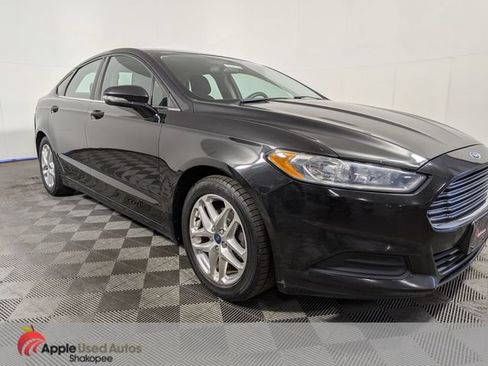 Used 2013 Ford Fusion SE FWD image 1