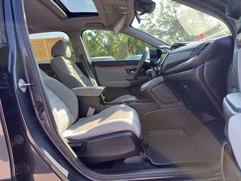Used 2019 Honda CR-V EX image 16