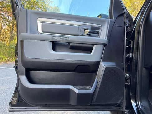 Used 2018 RAM 1500 Big Horn image 12