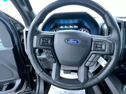 Used 2018 Ford F150 XLT w/ Equipment Group 302A Luxury image 15