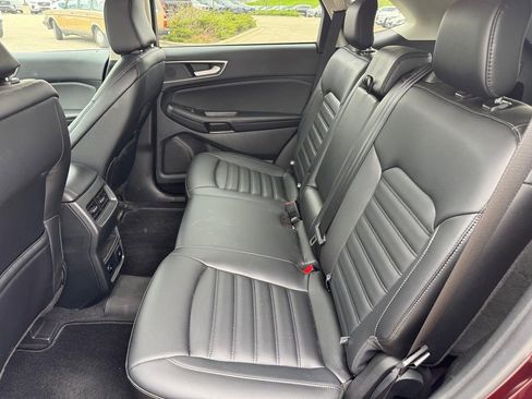 Used 2024 Ford Edge SEL w/ Convenience Package AWD/4WD image 8