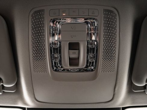 New 2026 Mercedes-Benz GLE 450 4MATIC image 40