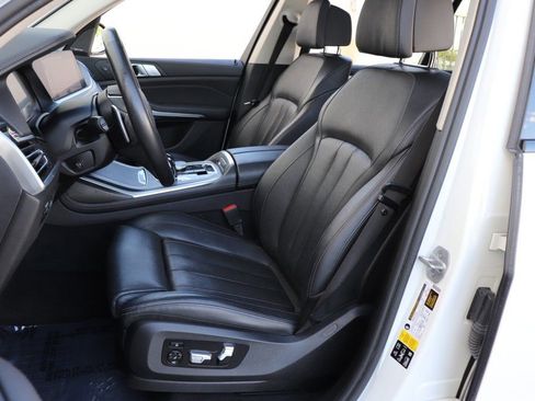 Used 2020 BMW X7 xDrive40i w/ Premium Package image 18