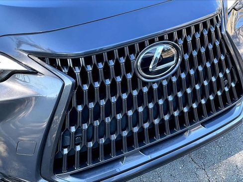 Used 2022 Lexus NX 350 Premium image 28