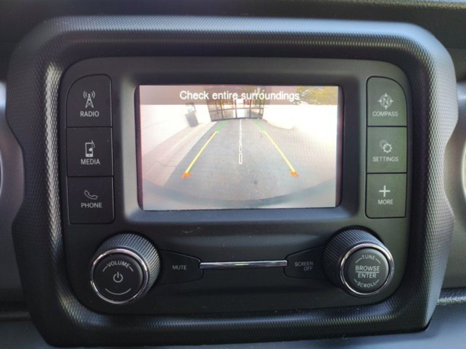 Used 2021 Jeep Wrangler Sport AWD/4WD image 16