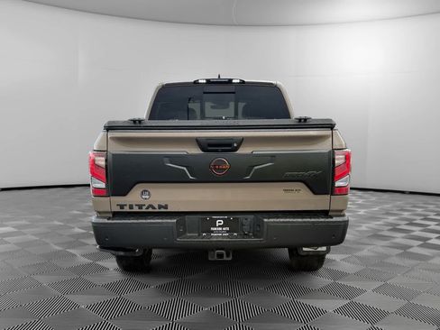 Used 2024 Nissan Titan PRO-4X w/ Pro-4x Convenience Package AWD/4WD image 4