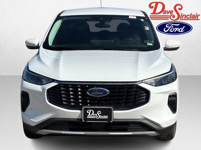 Used 2023 Ford Escape Active w/ Tech Pack #2 FWD image 2