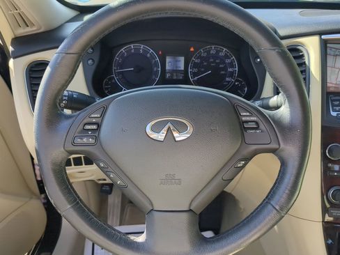 Used 2017 INFINITI QX50 2WD w/ Premium Plus Package image 59