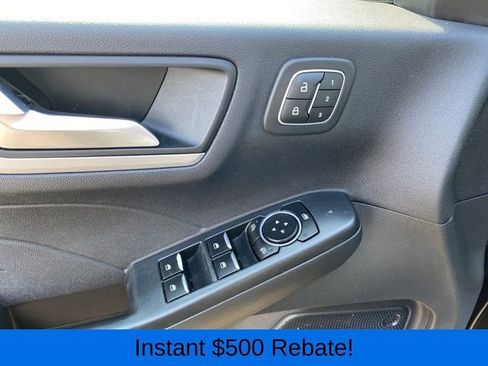 Used 2023 Ford Escape Platinum image 17