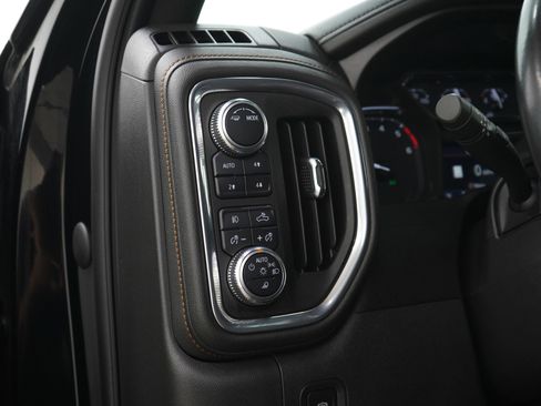 Used 2021 GMC Sierra 1500 AT4 w/ AT4 Preferred Package AWD/4WD image 24