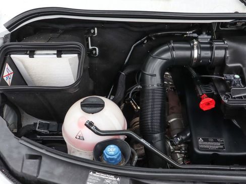 Used 2016 Mercedes-Benz Sprinter 3500 w/ Heavy Duty Front Axle Package image 14