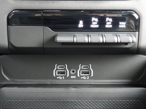 Used 2026 RAM 1500 Big Horn AWD/4WD image 20