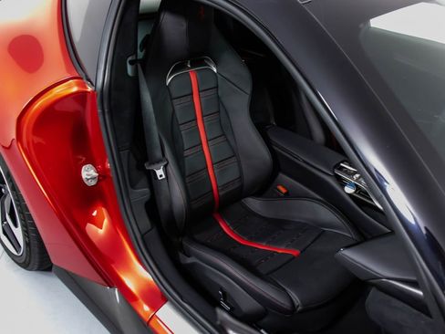 Certified 2025 Ferrari 12Cilindri RWD image 53