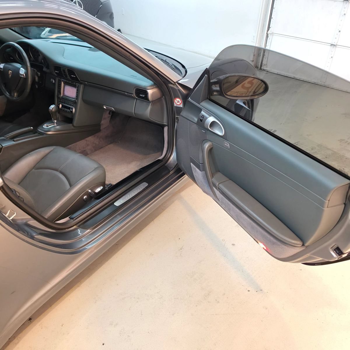 Used 2007 Porsche 911 GT3 RS AWD/4WD image 23