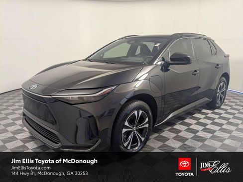 Used 2024 Toyota bZ4X FWD image 1