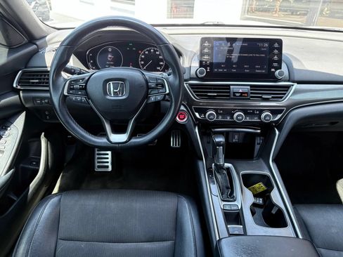 Used 2018 Honda Accord Sport image 25