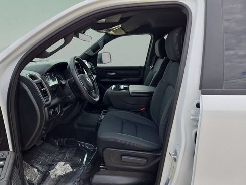 New 2026 RAM 1500 Express AWD/4WD image 19
