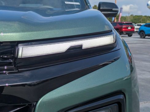New 2027 Chevrolet Traverse RS FWD image 34
