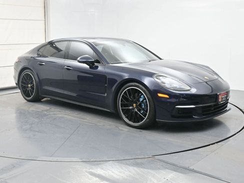 Used 2017 Porsche Panamera 4S AWD/4WD image 36