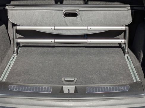 Used 2023 Cadillac XT5 Premium Luxury image 14