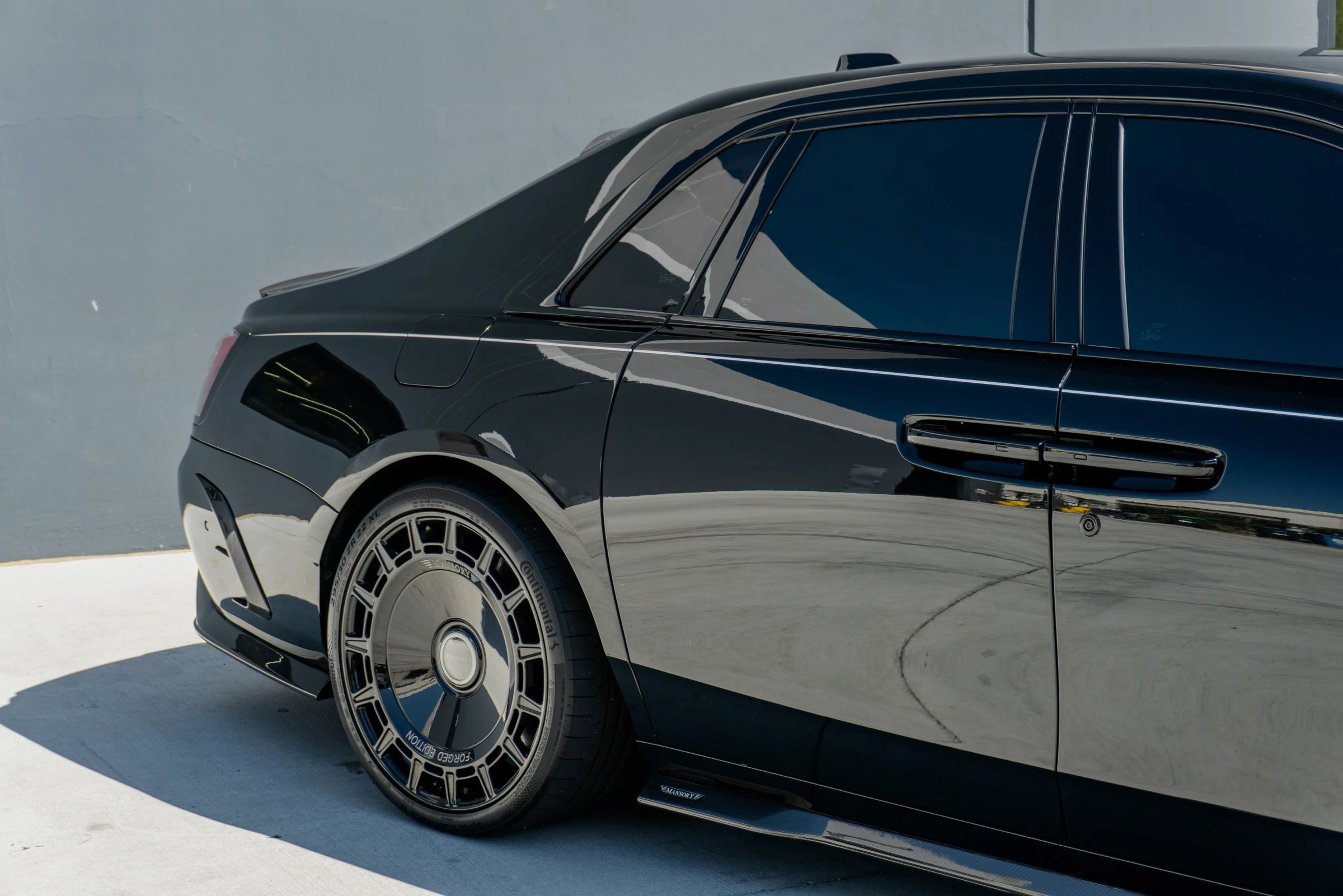 Used 2021 Rolls-Royce Ghost AWD/4WD image 36