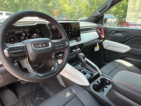 New 2025 GMC Canyon AT4 w/ AT4X Package image 17
