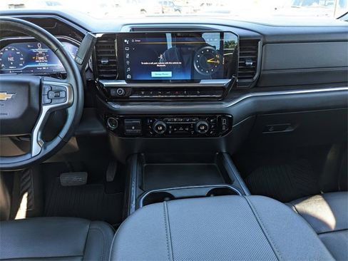 Used 2024 Chevrolet Silverado 3500 LTZ w/ LTZ Plus Package image 17