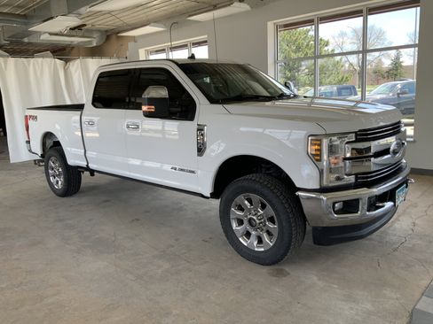 Used 2019 Ford F250 Lariat w/ Lariat Ultimate Package AWD/4WD image 1