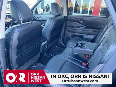 Certified 2024 Nissan Pathfinder Platinum w/ Cargo Package image 19