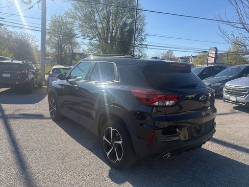 Used 2023 Chevrolet TrailBlazer RS w/ Convenience Package image 4