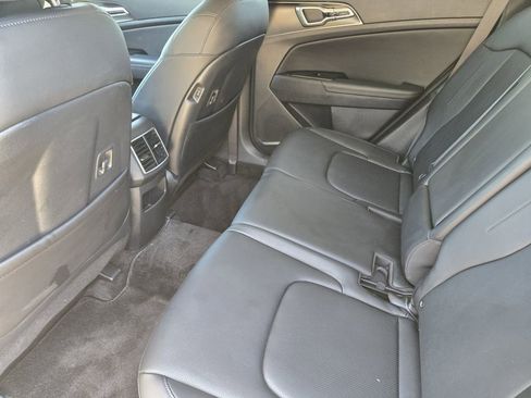 Certified 2024 Kia Sportage EX FWD image 29