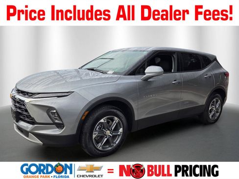 Certified 2025 Chevrolet Blazer LT FWD image 1
