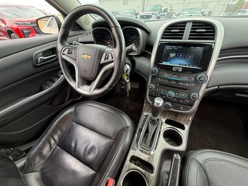 Used 2015 Chevrolet Malibu LTZ image 16