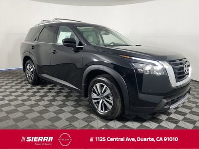 New 2025 Nissan Pathfinder SL