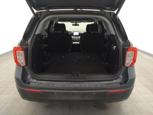 Used 2022 Ford Explorer XLT RWD image 29