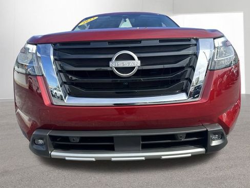Certified 2023 Nissan Pathfinder SL image 36