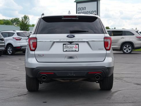 Used 2016 Ford Explorer 4WD image 4
