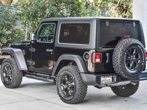 Used 2021 Jeep Wrangler Willys image 4