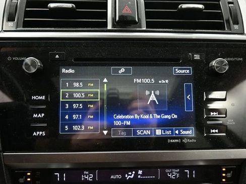 Used 2017 Subaru Outback 2.5i Touring w/ Popular Package #5A image 21