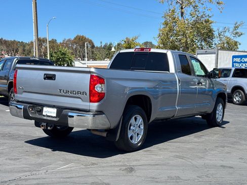 Used 2019 Toyota Tundra SR5 w/ SR5 Upgrade Package AWD/4WD image 13