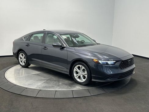 Certified 2023 Honda Accord LX image 2