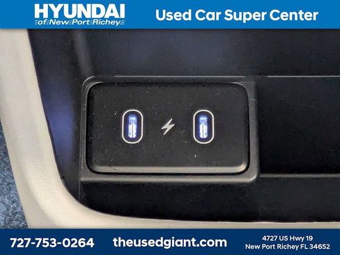 Certified 2025 Hyundai Kona SEL FWD image 16