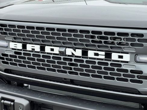 New 2026 Ford Bronco Badlands image 36